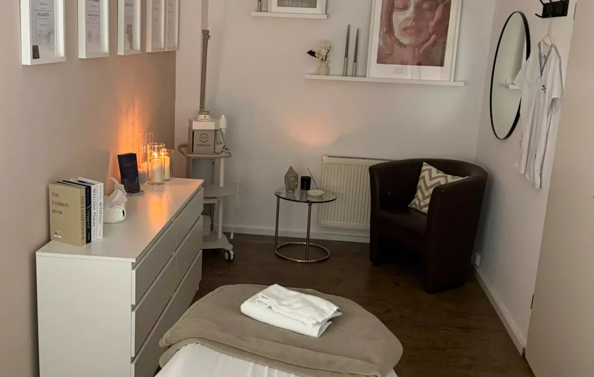 Basis-, Intensiv- oder Luxus-Gesichtsbehandlung für 1 Person