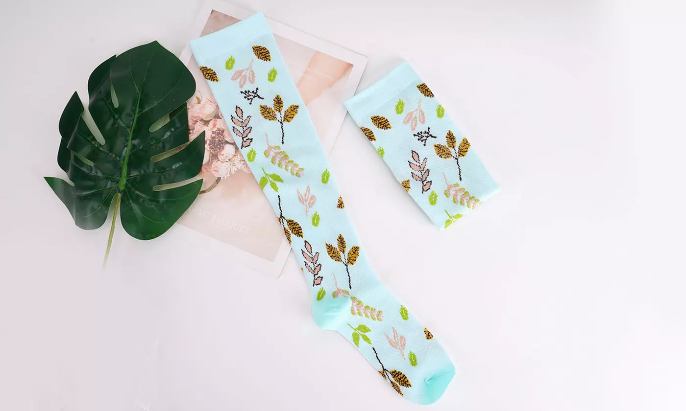 6 Pairs Knee-High Graduated Compression Socks 15-20 mmHg for Nurses Running