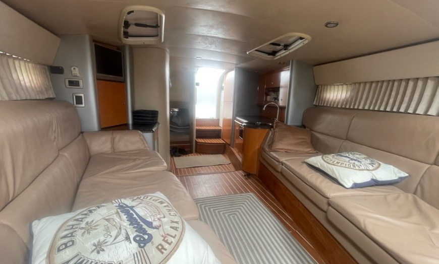 Image 9: Private Luxury Yacht Tours – Explore Miami's Iconic Waterways