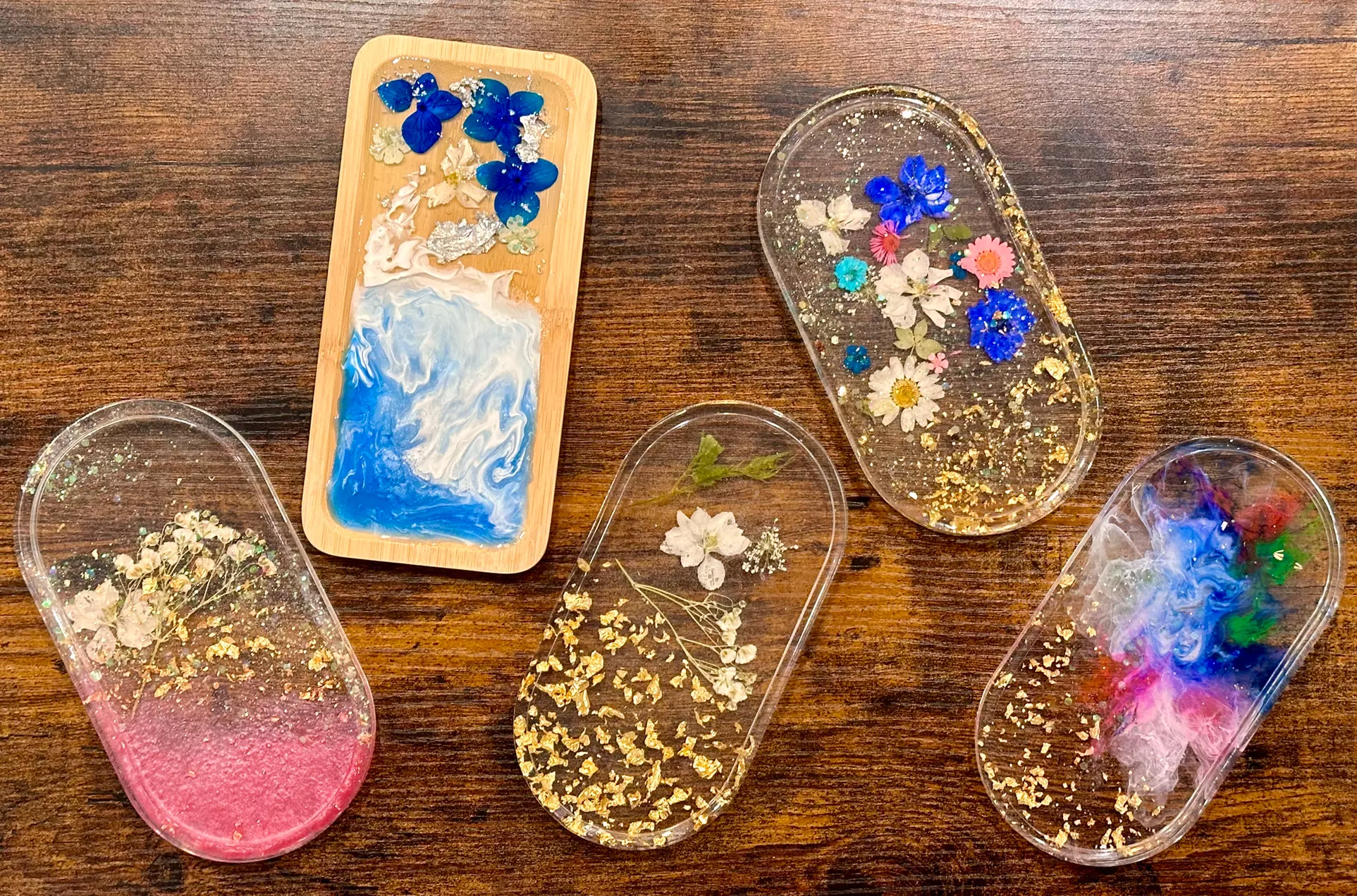 Create Your Own Resin Tray Workshop for One, or Two People!