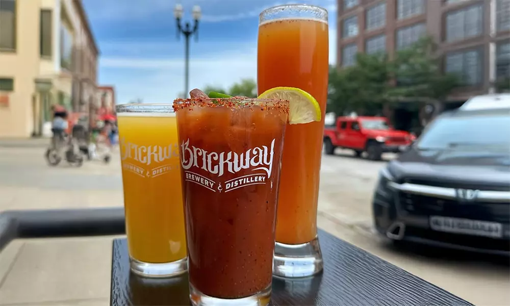 Cocktails or 16 oz Beers & 1-L Bottles of Vodka to Take Home