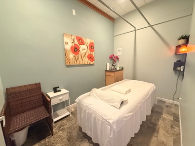 60 min massage with CBD Oil Hot Stones Hot Oil Head Treatment - Healing Hands Massage Of Antioch