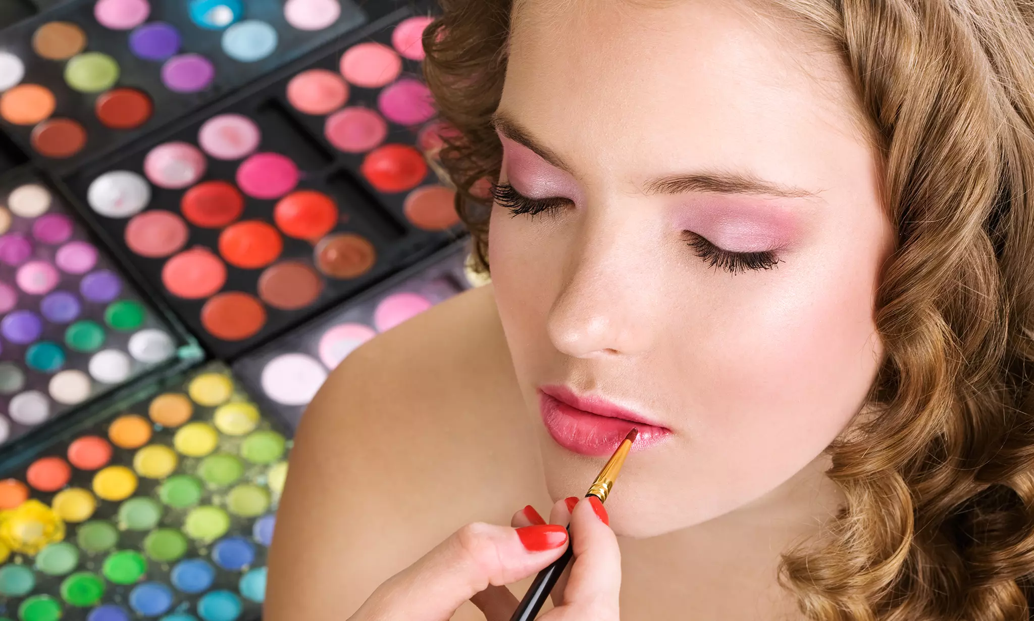 30-Minute Studio Makeup Application or 60-Minute Bridal Makeup Trial from Vivien Zheng (Up to 64% Off) - Primary Image