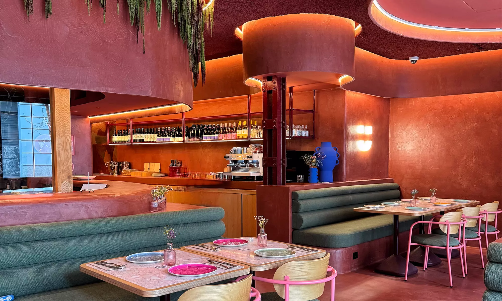 Menú vegetariano creativo en Superchulo para 2 o 4 con bebida y postre