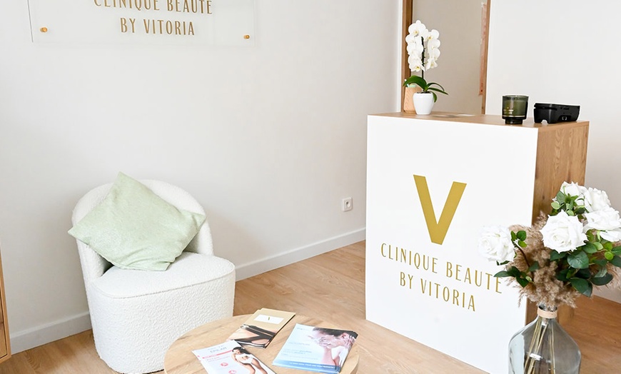 Image 2: HydraFacial à Vanves : une peau éclatante, nettoyée et hydratée