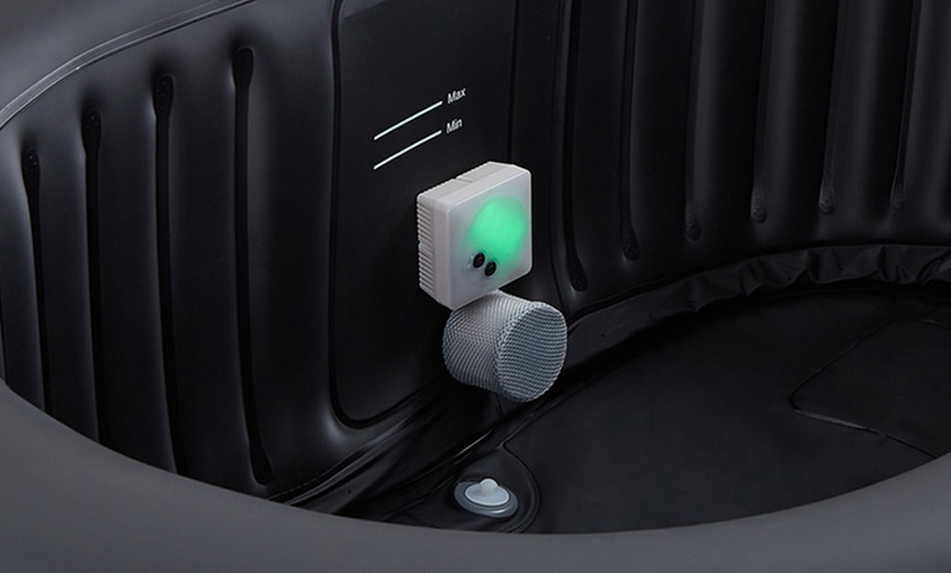 Image 3:  Opblaasbare ovale jacuzzi