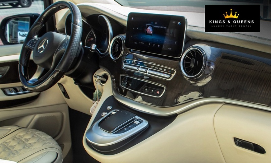 Image 9: Explore the UAE with Luxury Chauffeur Experience in Mercedes-Maybach