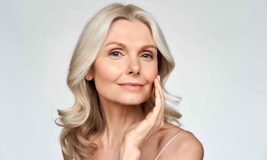 Image 4: Wertgutschein Faltenbehandlung mit 20 Einheiten Botulinum