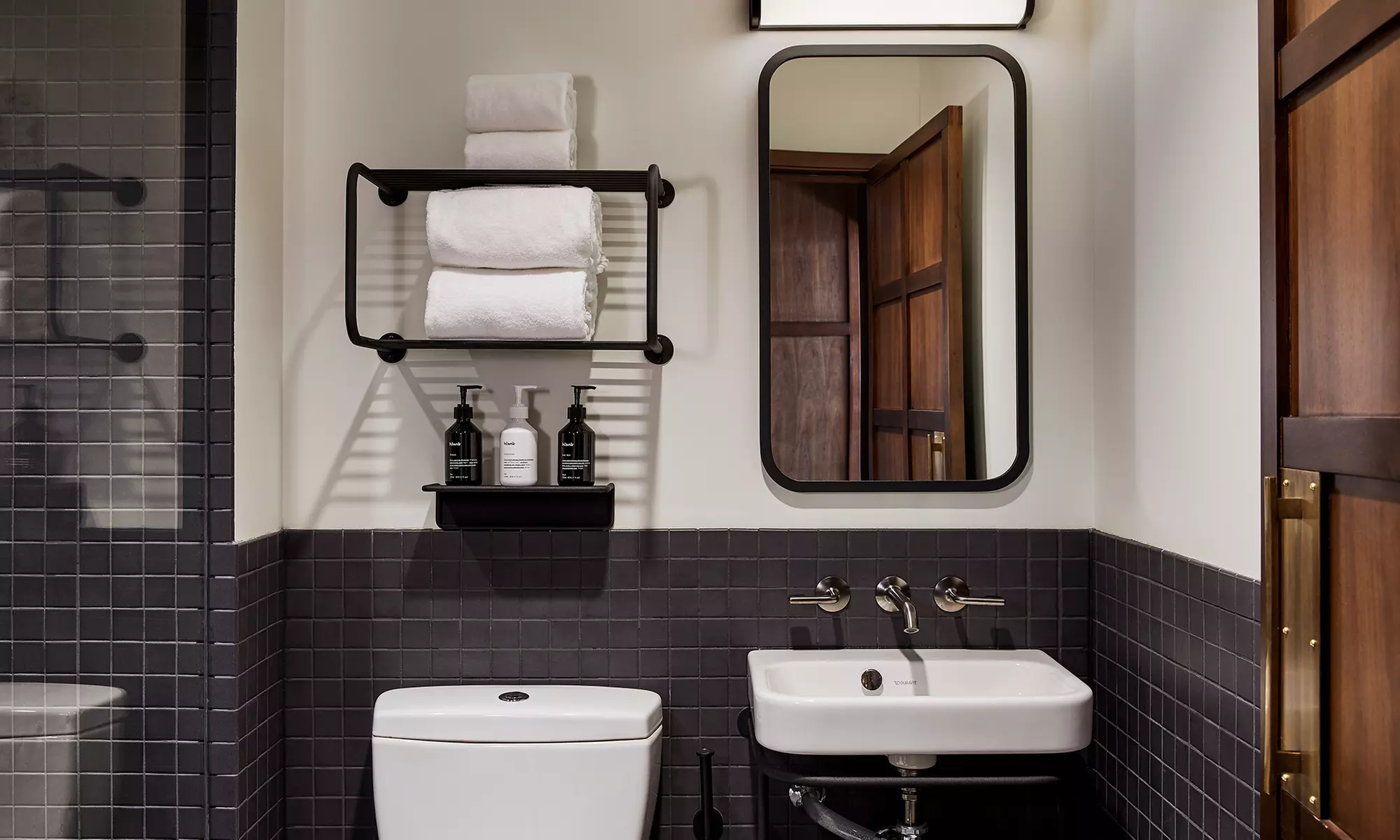 4* Stay in Oregon’s Historic Town With Curated Art & Mid-Century Charm