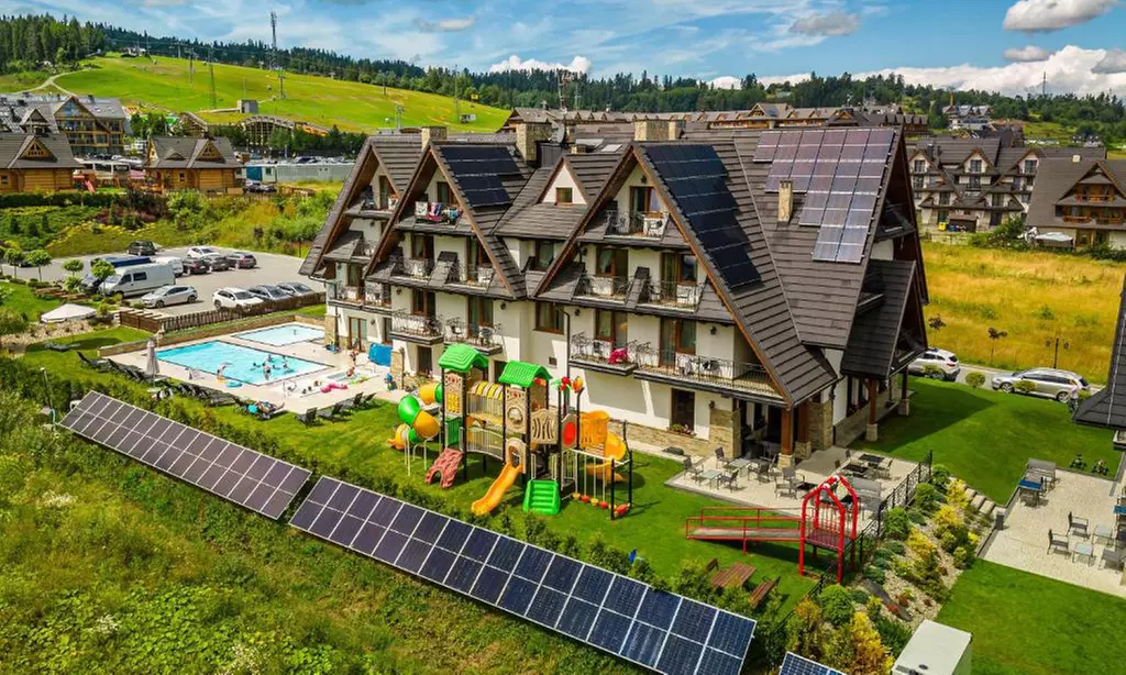 Masaże, dostęp do strefy spa i opcjonalne noclegi z BB dla 2 osób