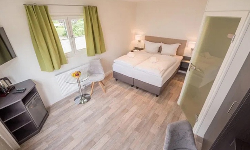 Image 4: Rügen-Auszeit: 2–7 Nächte inkl. Frühstück und 1x Abendessen