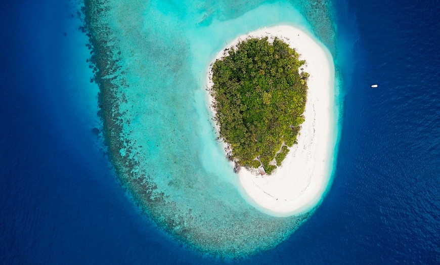 Image 4: ✈ Maldives: 3, 5, or 7 Nights with Hotel Stay, Flights & Car Transfers