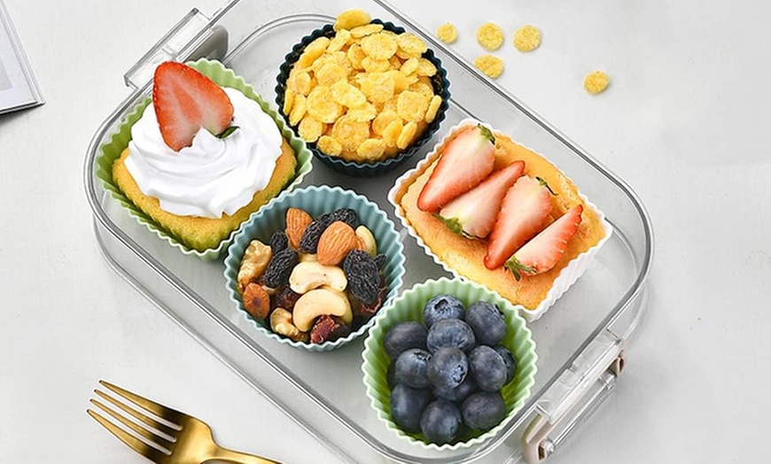 Image 7: 24 Packs of Silicone Cupcake Baking Cups