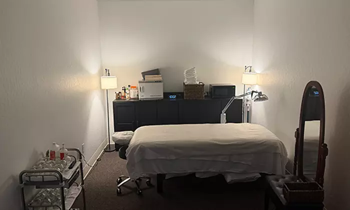 One 75 or 105-Minute Massage With Cupping or Gua Sha