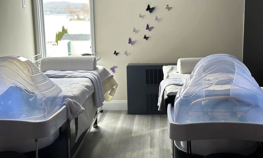 Image 4: Head Spa & Aromatherapy with Massage or Facial & Sparkling Wine
