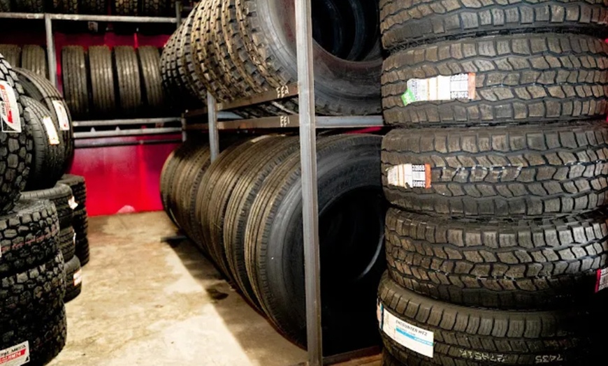 Image 2: Keep Your Engine Smooth with Synthetic or Conventional Oil Change