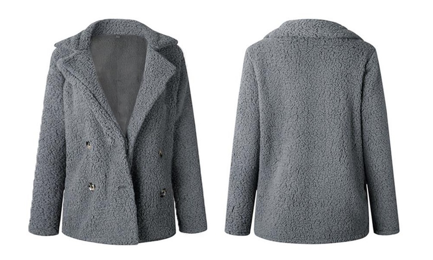 Image 7: Manteau effet mouton