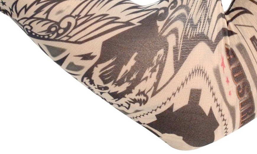 Image 4: Unisex Temporary Tattoo Sleeves - 6 Packs of Stylish, Realistic Designs