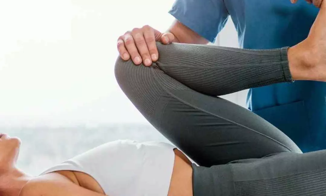 Ease Stress with 1 or 2 30-Minute Assisted Stretching Sessions
