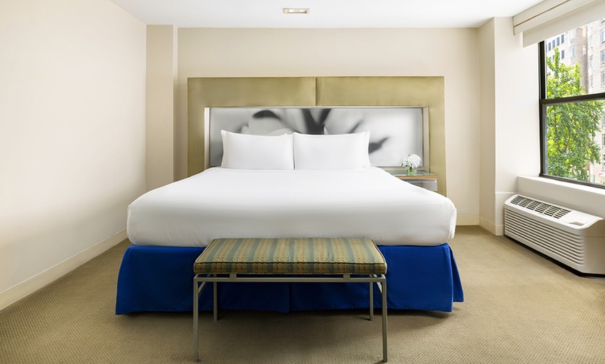 Image 5: Prime Midtown Location with Stylish Rooms and Easy City Access