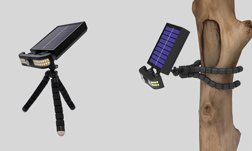 Image 3: Octopus Lamp Solar-Powered Outdoor Ambient Lamp