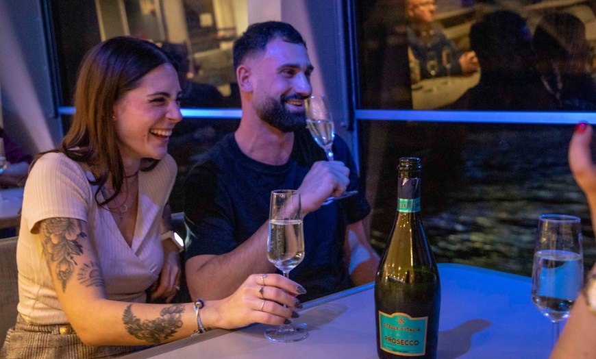 Image 12: London Lunch or Evening Cruise with Iconic Views & Live Entertainment