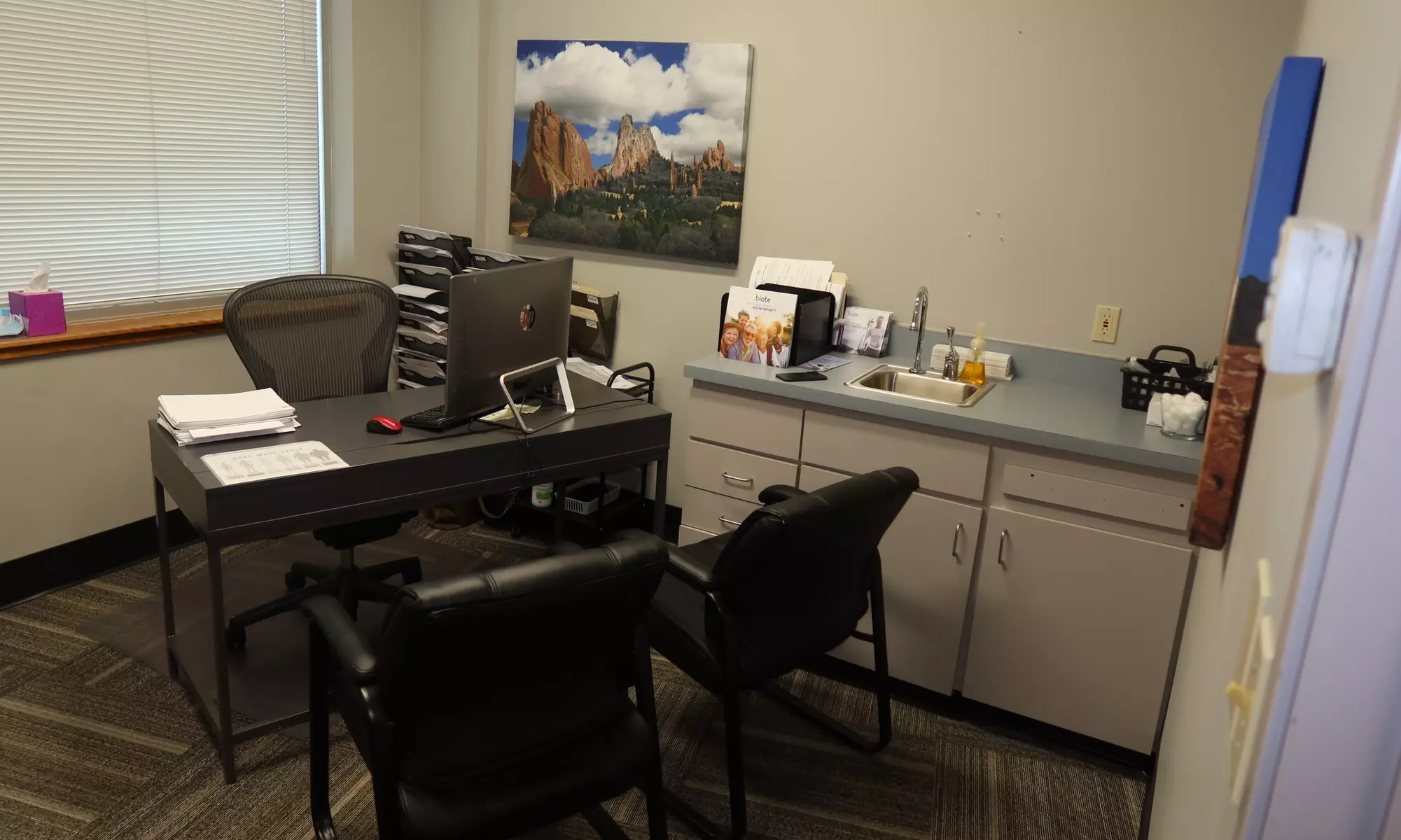 Weight Loss Program with Medications or 6 Lipotropic & B12 Injections