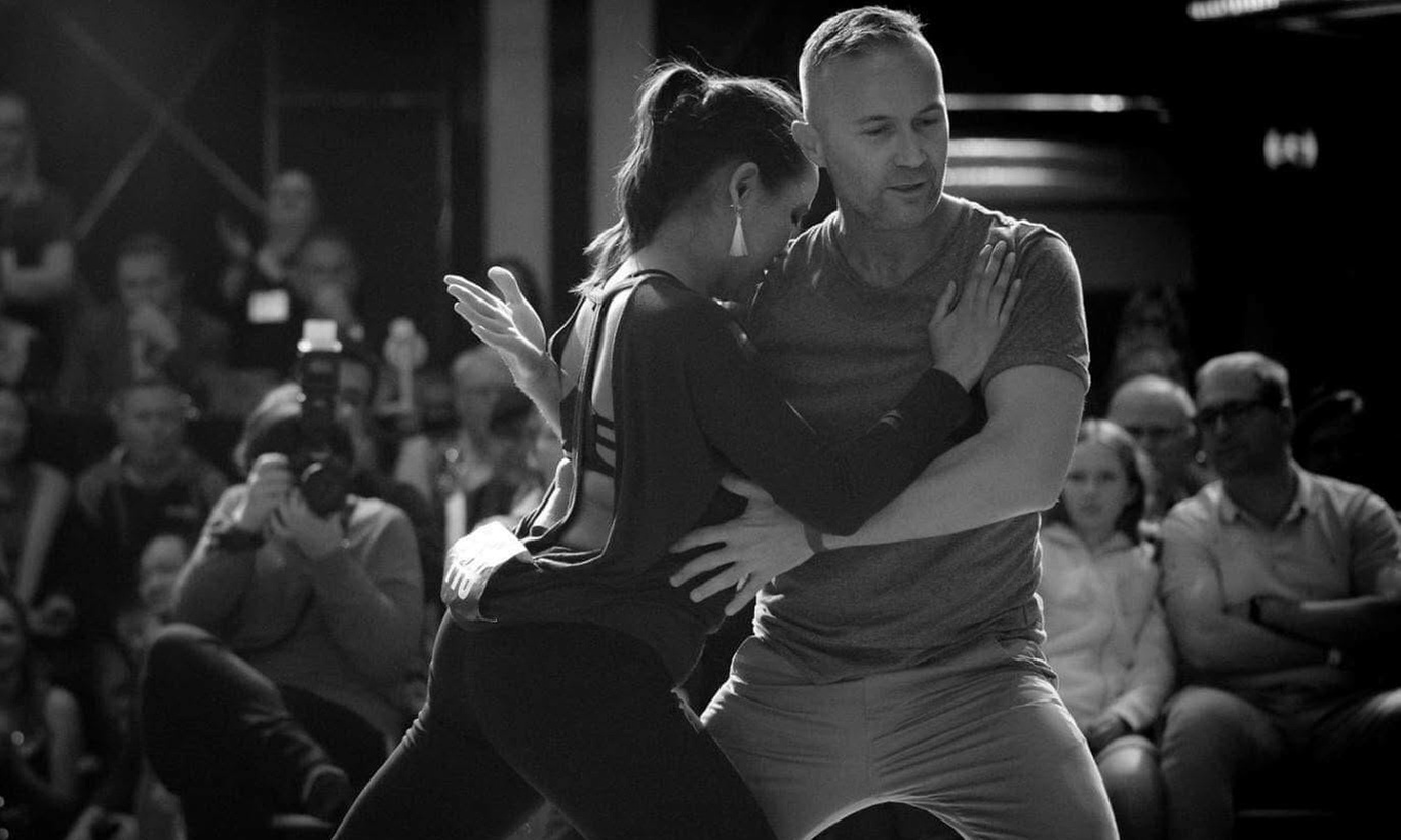 Four Weeks of Begginers' Classes: 1 ($30) or 2 Ppl ($50) at Move Your Body Dance Company, 2 Locations (Up to $140 Value)