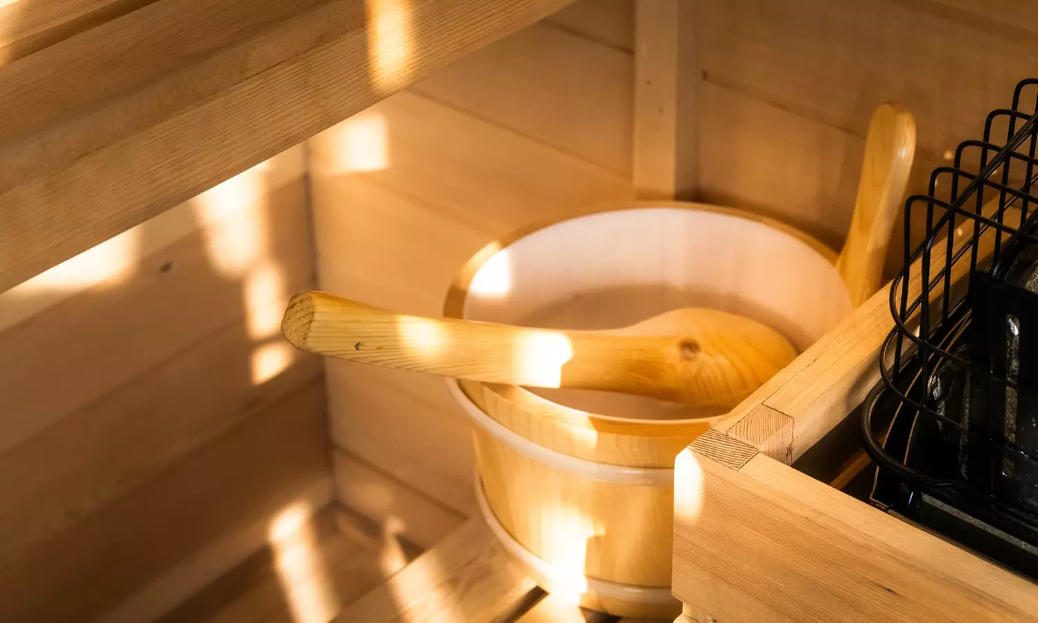 Shared Ice Bath, Traditional Saunas or Group Saunas for 4 or 6 people