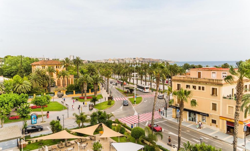 Image 12: Salou, près de la plage : chambre double avec demi-pension