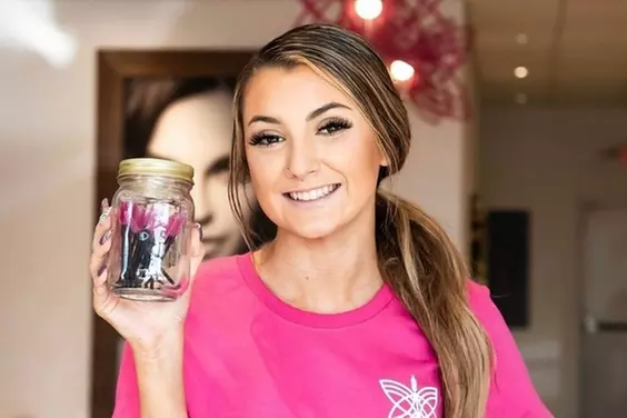 Eyelash Extensions for a Fresh, Natural Look—Choose Your Favorite Kind