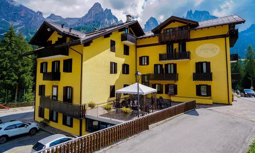 Image 4: Dolomiti: soggiorno con colazione o mezza pensione