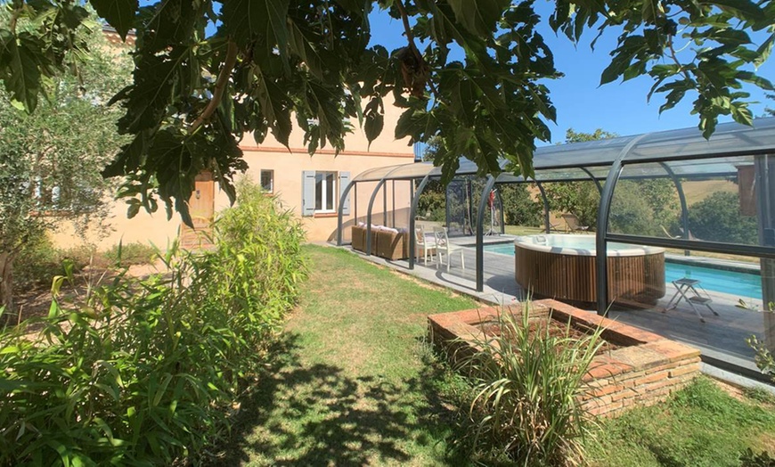 Image 1: Accès au spa privatisé pour 2, 4 ou 6 personnes d'1h30