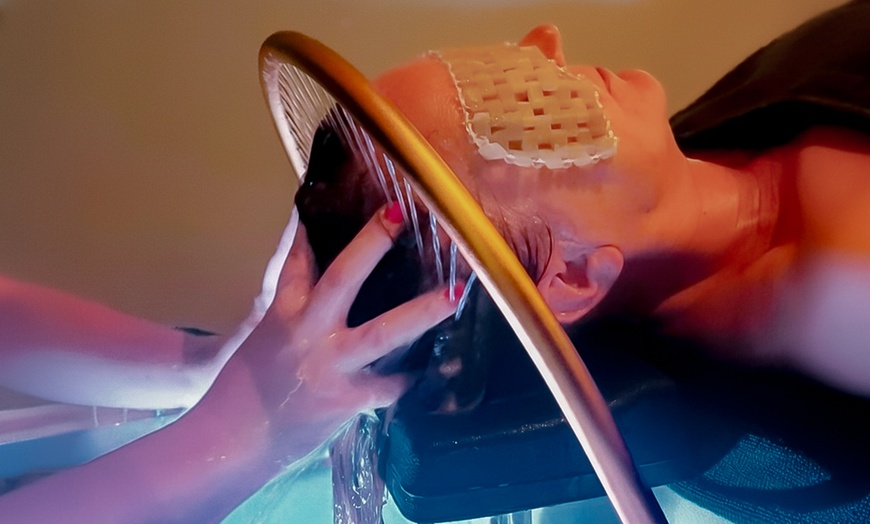 Image 2: Head spa au choix de 60, 75 ou 90 min