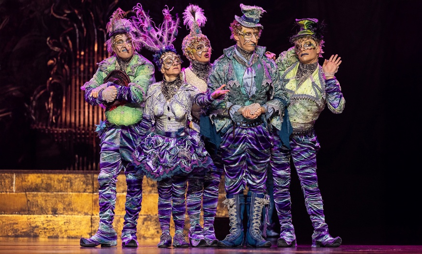 Image 15: Le Cirque du Soleil revient avec"Alegría" : 25% de remise à Paris