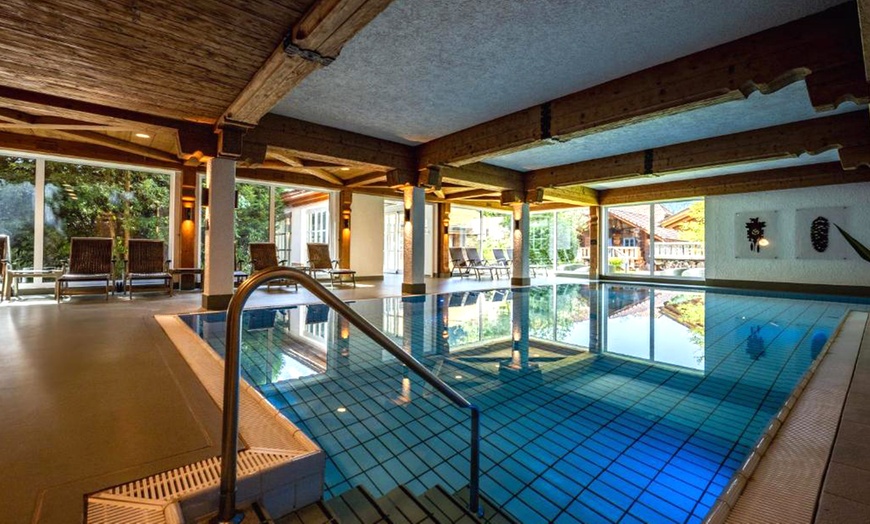 Image 1: Nordschwarzwald: 3 Nächte für 2 Personen mit Halbpension und Wellness
