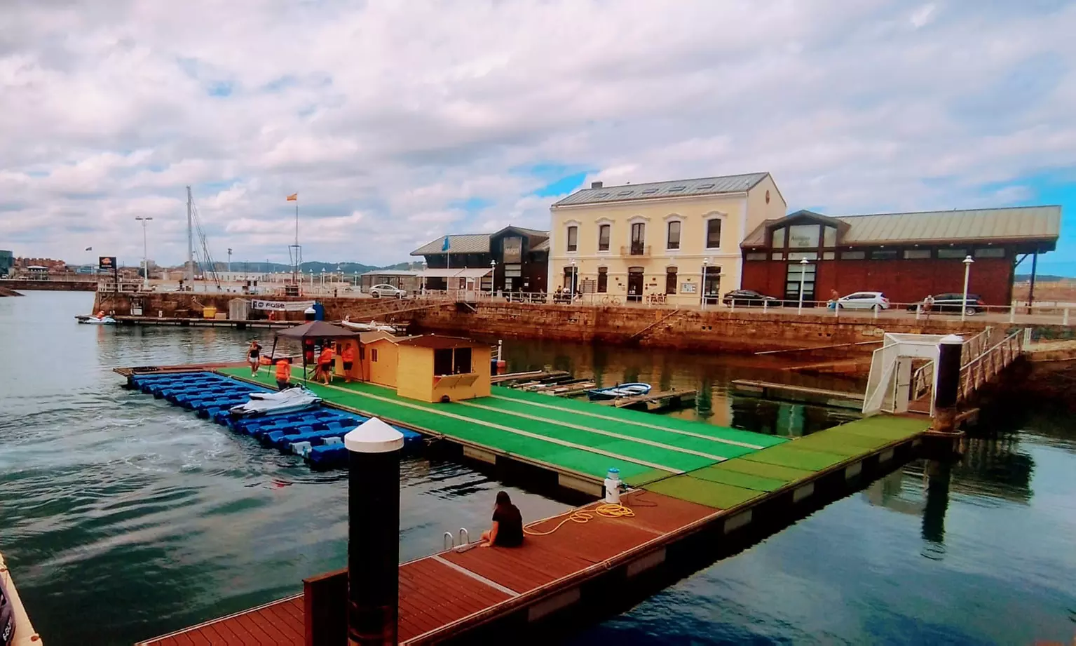 Excursión de 30 o 60 minutos en moto de agua con opción a paddle surf