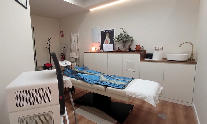 Image 10: Hasta 7 sesiones de depilación láser unisex 