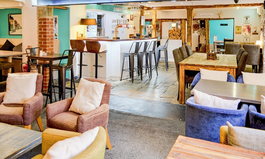 Image 2: West Midlands: Standard Double / King Room for Two with Breakfast