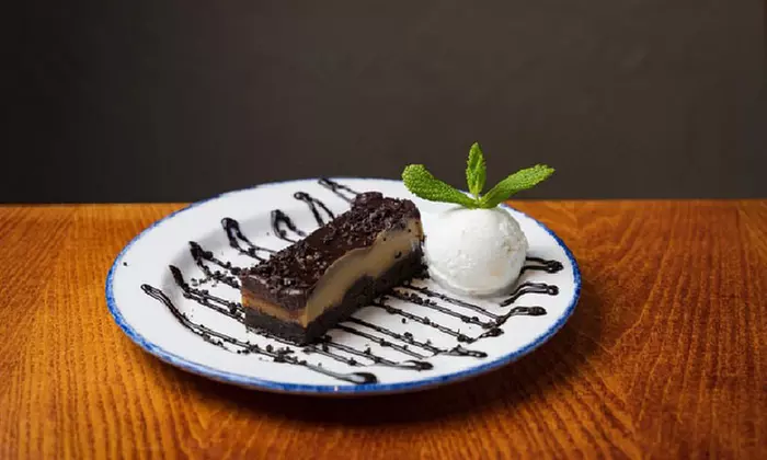 Stonehouse Pizza & Carvery | 2 Course for 2 & Up to 2 Children