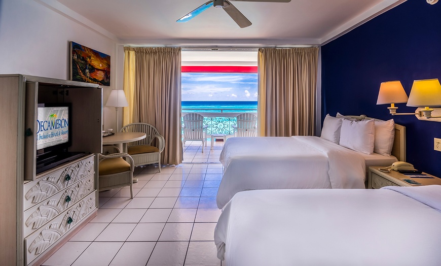 Image 6: ✈ 3-Night All-Inclusive Grand Decameron Montego Beach Vacation w/Air