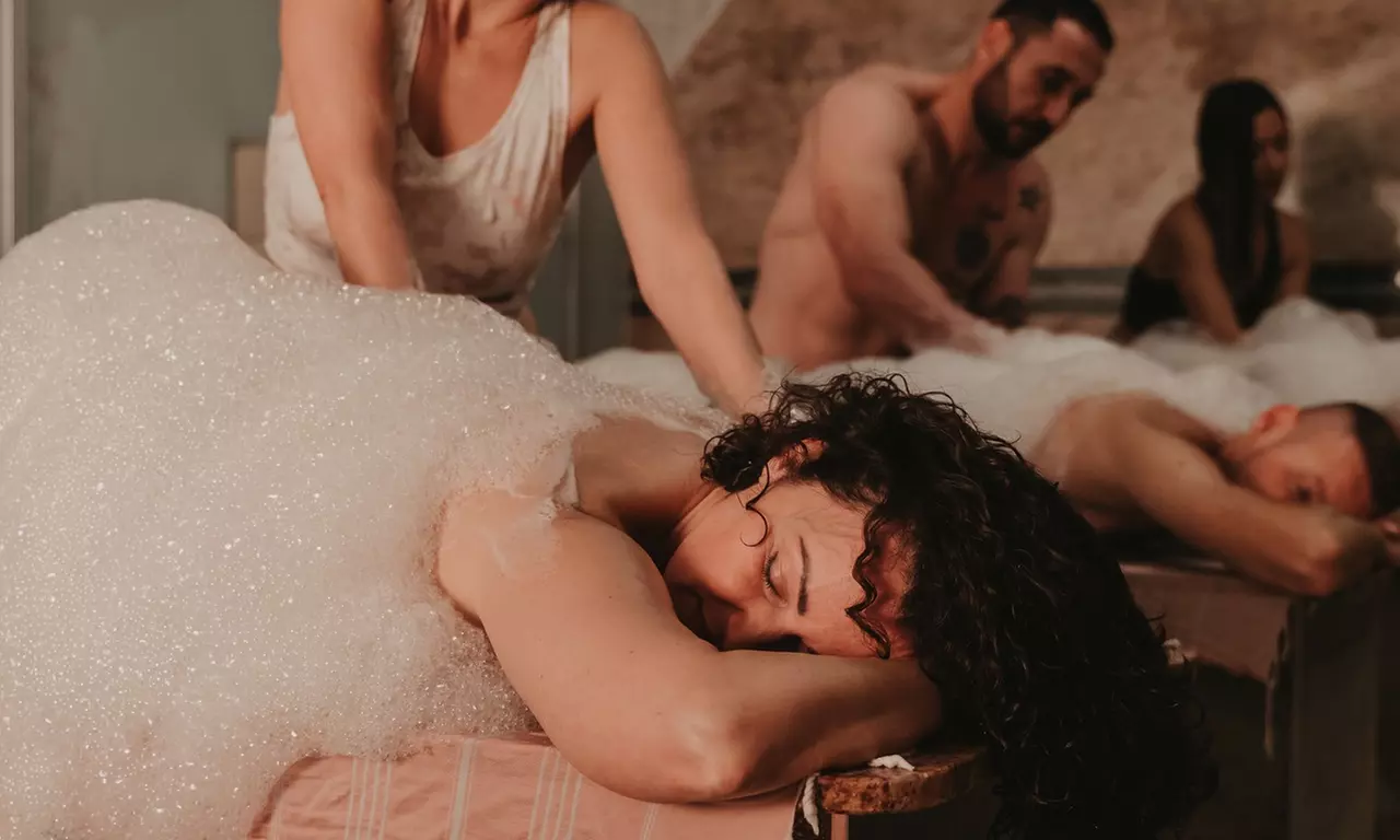 Genieße pure Entspannung: Hamam-Paket mit Schaum-Massage