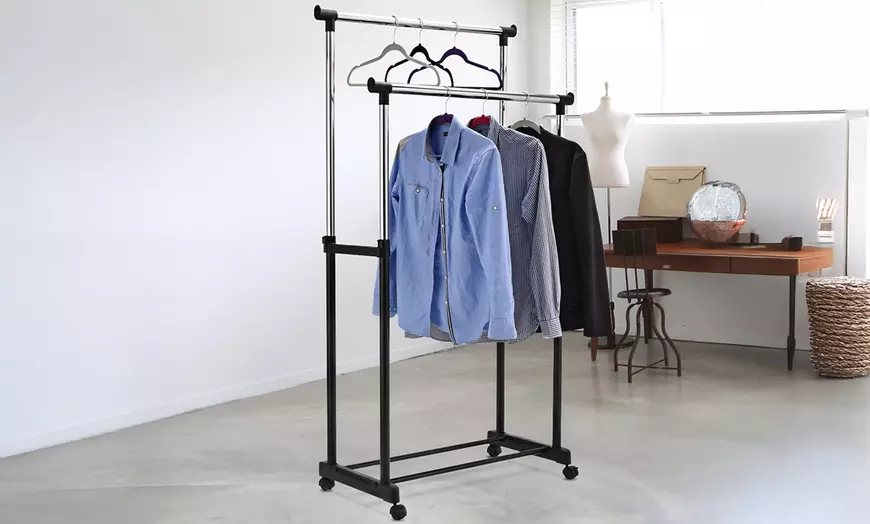 Image 1: Porte-vêtements mobile