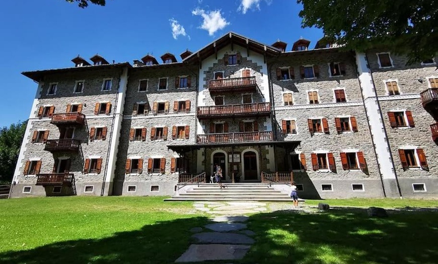 Image 2: Torino: camera matrimoniale o appartamento con colazione 