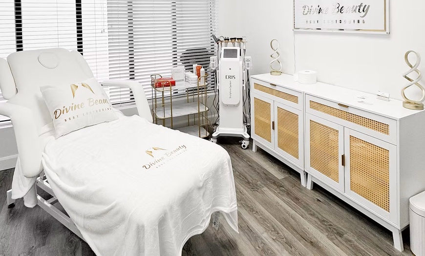 Image 2: Up to 60% Off on  at Divine Beauty