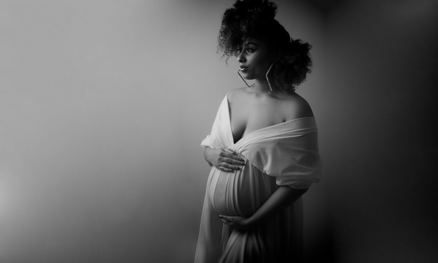 Image 12: Bump to Baby Photoshoots