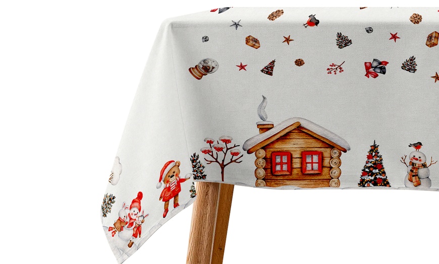 Image 8: Tovaglia natalizia in cotone Vienna
