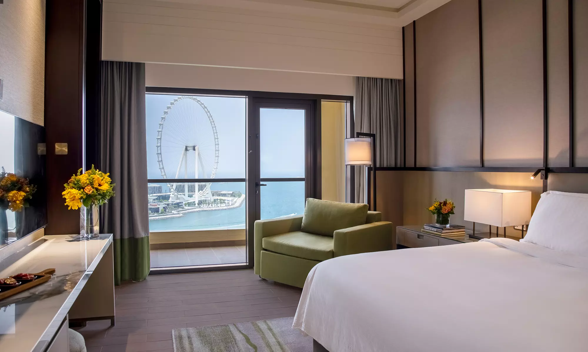 5* Dubai: One or Two-Night Stay with Breakfast, House Beverages