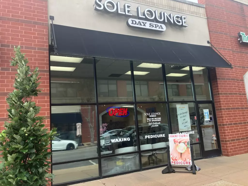 Get a Fresh Look with a Gel Manicure or Pedicure