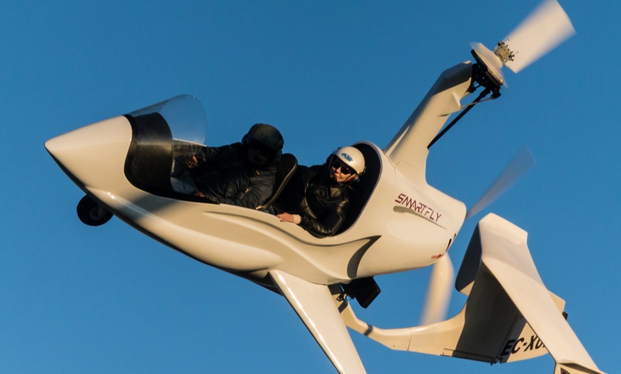 Image 6: Surca los cielos: bautismo de vuelo en autogiro para 1 o 2 personas